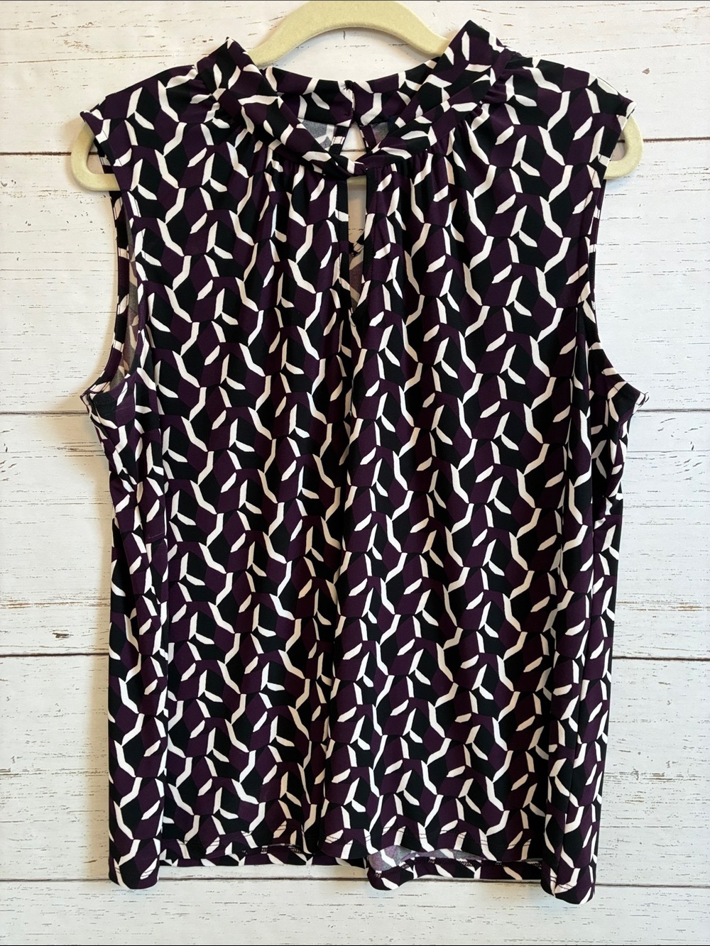 Tommy Hilfiger Purple, Black & White Patterned Keyhole Sleeveless Top, sz XL